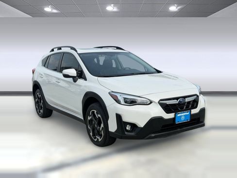 Used 2022 Subaru Crosstrek 2.5i Limited w/ Moonroof Package 1 AWD/4WD image 7