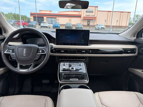 Used 2023 Lincoln Nautilus Reserve w/ Equipment Group 201A AWD/4WD image 15