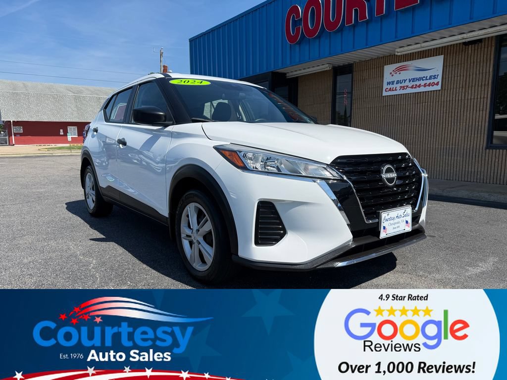 Used 2024 Nissan Kicks S FWD image 1