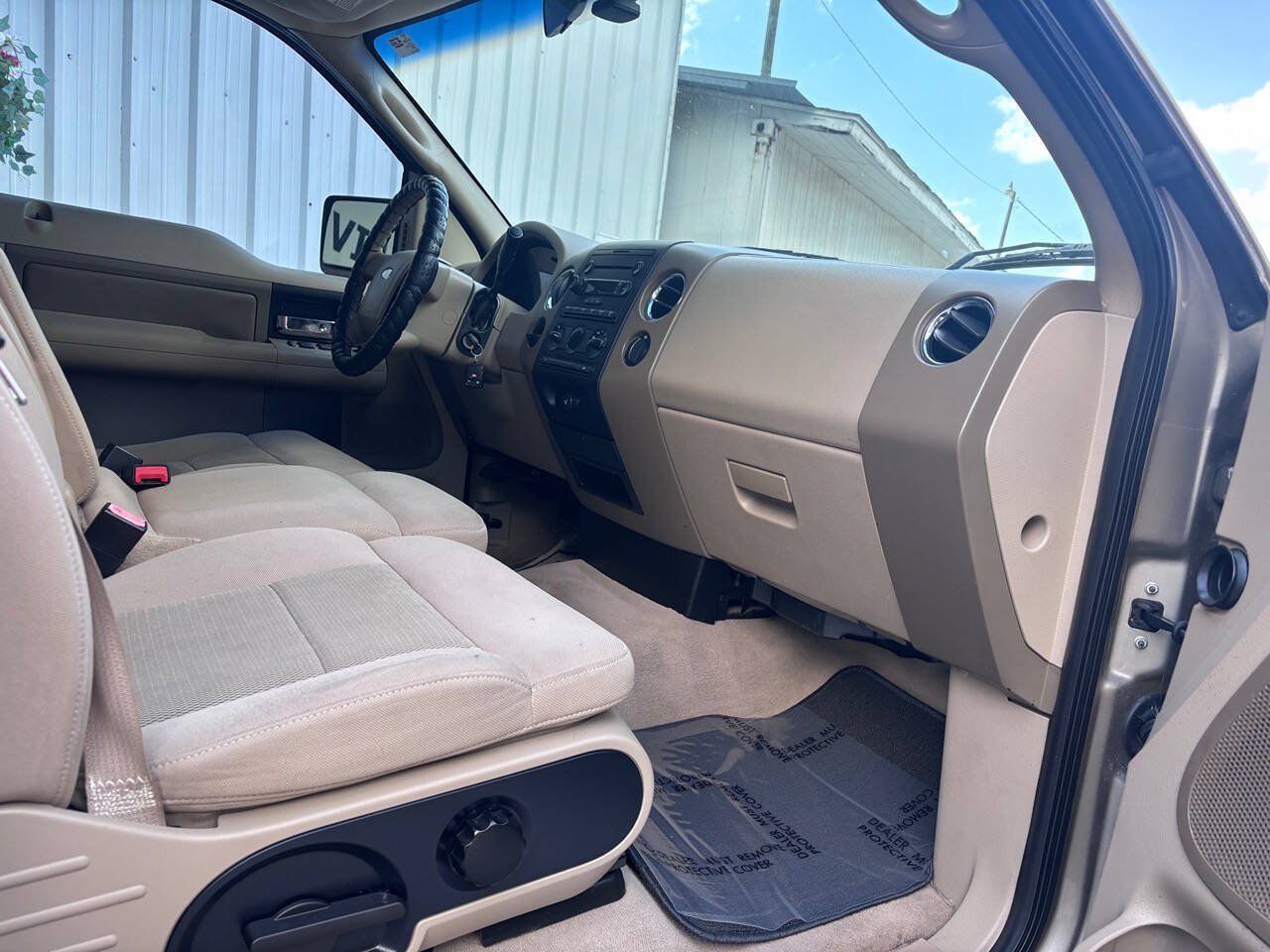 Used 2004 Ford F150 XL RWD image 9