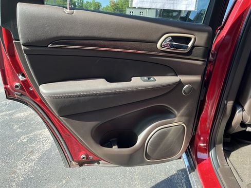 Used 2014 Jeep Grand Cherokee Summit AWD/4WD image 27