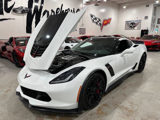 Used 2016 Chevrolet Corvette Z06 w/ Z07 Performance Package RWD image 27
