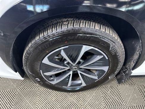 Used 2025 Lexus RZ 450e image 10