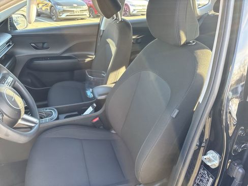 Certified 2024 Hyundai Kona SE image 14