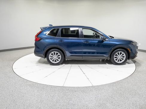 Used 2023 Honda CR-V EX-L image 31