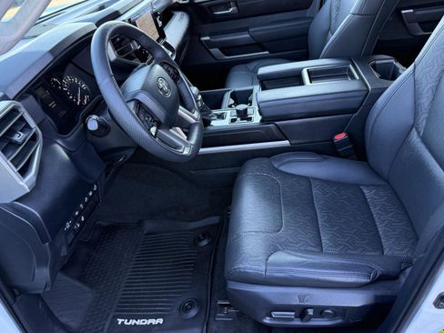 Used 2022 Toyota Tundra SR5 image 21