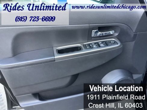 Used 2012 Jeep Liberty Limited Jet w/ Comfort/Convenience Group image 14