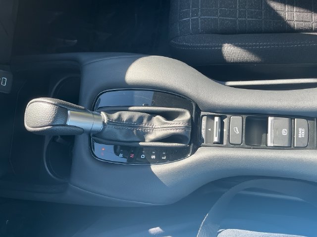 Certified 2024 Honda HR-V LX image 32