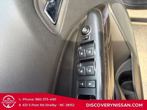 Used 2022 GMC Canyon Elevation image 10