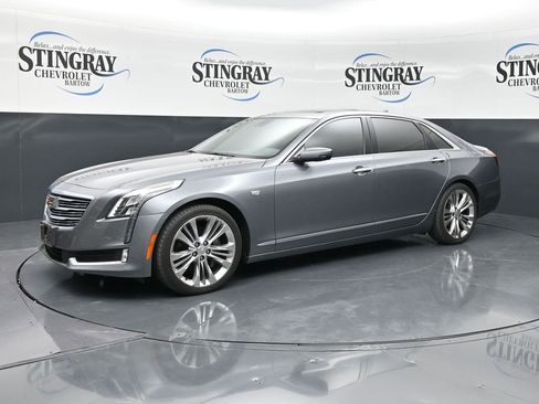 Used 2018 Cadillac CT6 Platinum AWD/4WD image 3