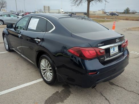 Used 2016 INFINITI Q70 L 3.7 image 5
