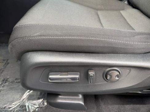 Used 2023 Honda CR-V EX image 24