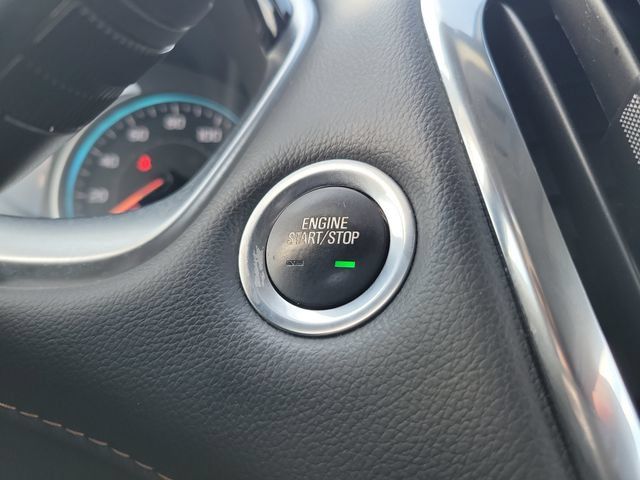 Used 2021 Chevrolet Traverse LT FWD image 26