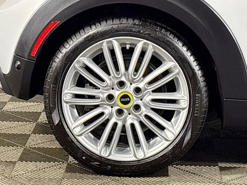 Used 2023 MINI Cooper SE image 23