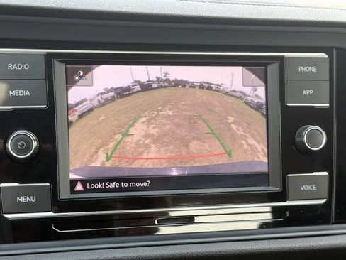 Used 2024 Volkswagen Jetta S FWD image 25