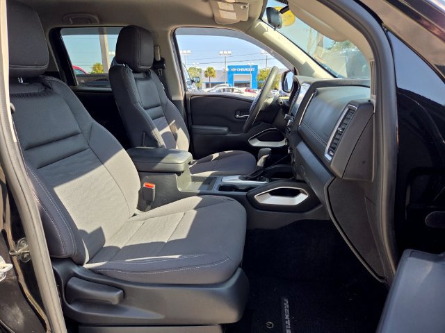 Used 2022 Nissan Frontier SV AWD/4WD image 20