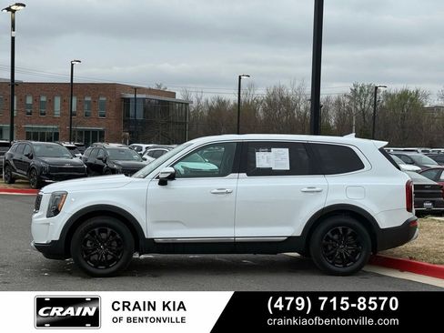Used 2020 Kia Telluride LX image 4