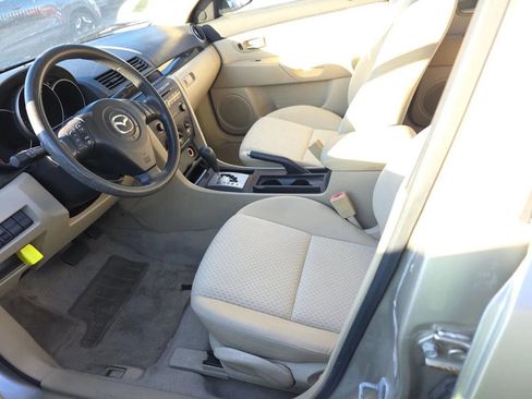 Used 2004 MAZDA MAZDA3 I w/ Pwr & 16" Alloy Wheel Pkg image 12