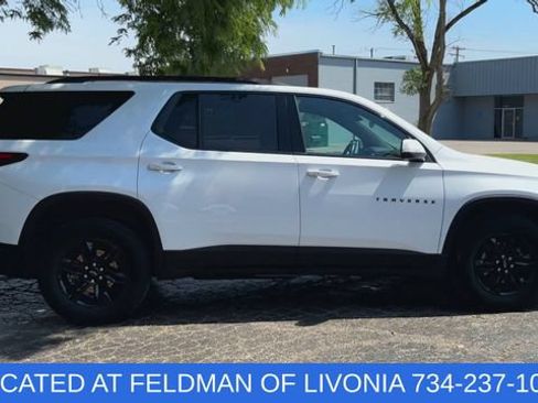 Used 2023 Chevrolet Traverse LT w/ Midnight/Sport Edition AWD/4WD image 9