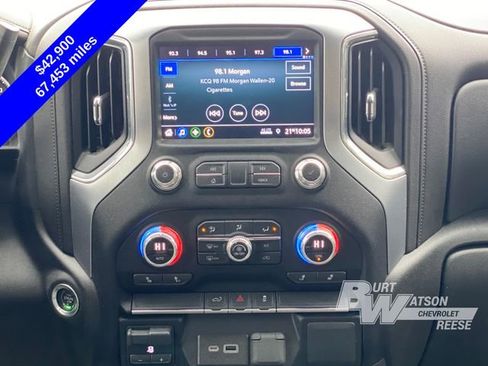 Used 2022 GMC Sierra 2500 SLE w/ SLE Value Package; image 16