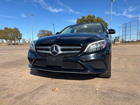Used 2020 Mercedes-Benz C 300 4MATIC Sedan image 4