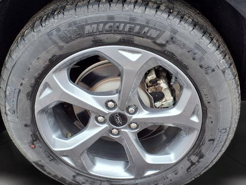 Used 2024 Ford Escape ST-Line w/ Tech Pack #1 AWD/4WD image 8