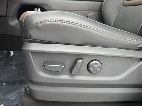 New 2026 Nissan Armada Platinum image 30