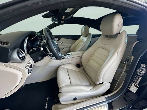 Used 2019 Mercedes-Benz C 300 4MATIC Coupe image 10