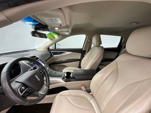 Used 2020 Lincoln Nautilus FWD w/ Equipment Group 101A image 15