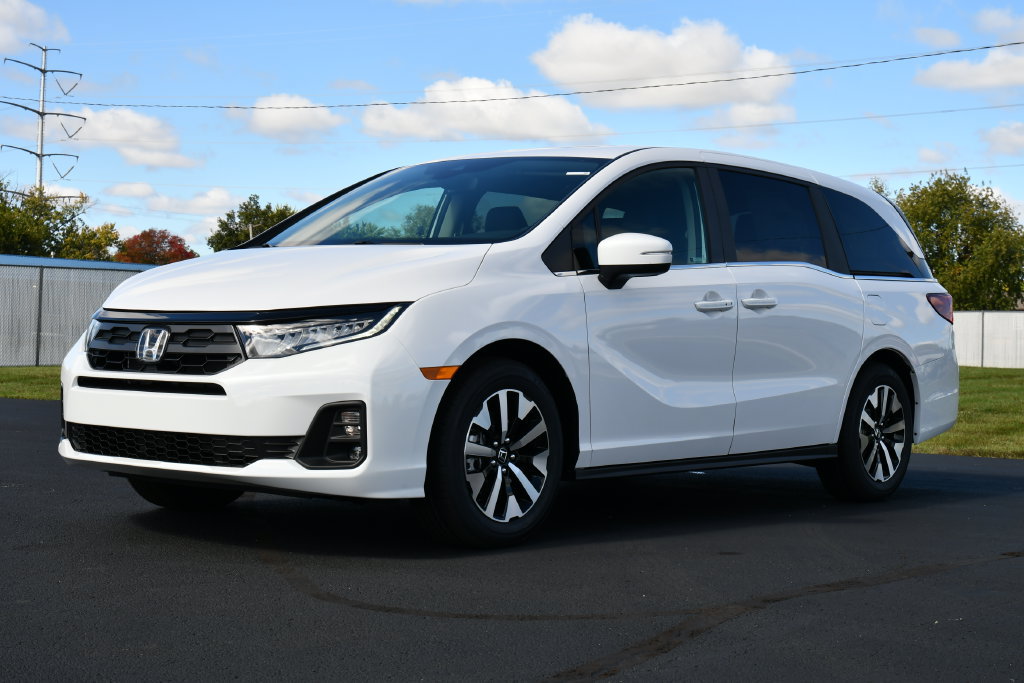 New 2027 Honda Odyssey EX-L image 3