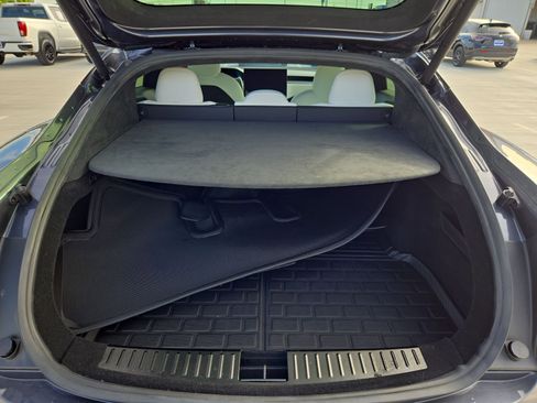 Used 2022 Tesla Model S Plaid image 29