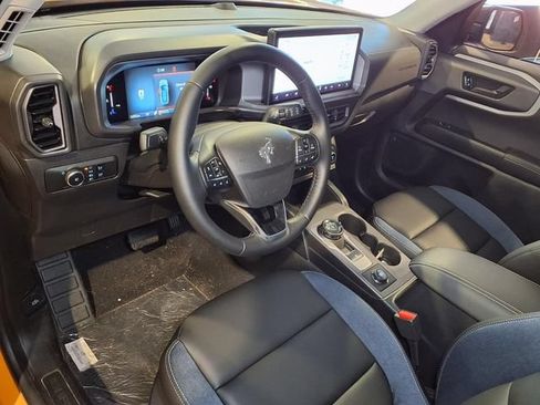 Used 2026 Ford Bronco Sport Outer Banks AWD/4WD image 4