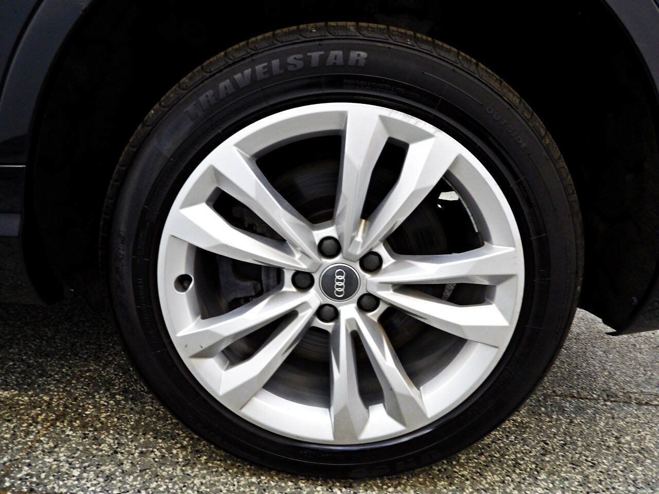 Used 2017 Audi Q7 3.0T Premium AWD/4WD image 21