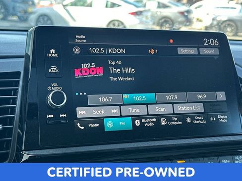 Used 2025 Honda Odyssey EX-L image 17