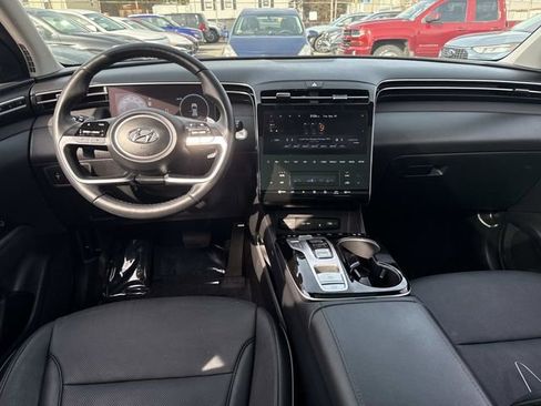 Certified 2022 Hyundai Tucson Limited w/ Cargo Package image 15