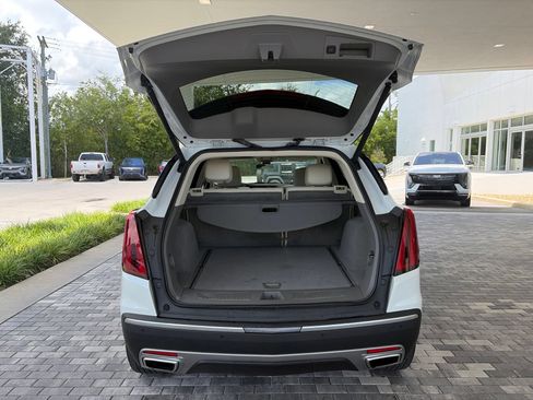 Used 2023 Cadillac XT5 Premium Luxury FWD image 6
