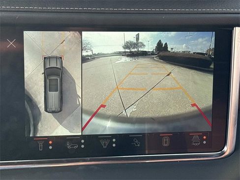 Used 2024 GMC Yukon Denali Ultimate image 30