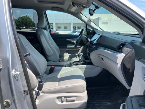 Used 2019 Honda Ridgeline RTL-T image 30
