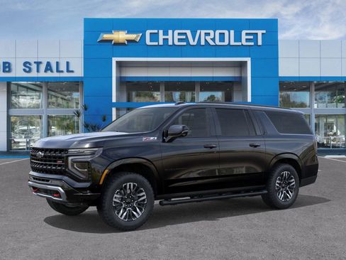 New 2026 Chevrolet Suburban Z71 w/ Comfort Package image 2