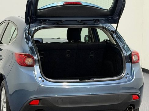 Used 2015 MAZDA MAZDA3 i Touring image 12