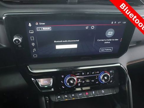 Used 2025 GMC Sierra 1500 AT4 w/ Technology Package image 25