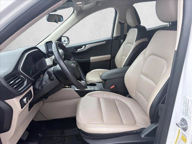 Used 2020 Ford Escape SEL FWD image 10