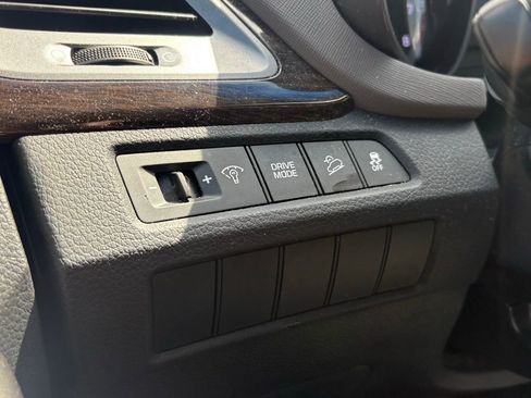 Used 2018 Hyundai Santa Fe Sport w/ 2.4L Value Package 02 image 25