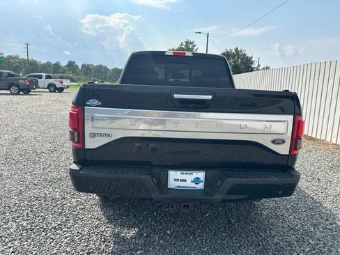 Used 2017 Ford F150 Platinum w/ Equipment Group 701A Luxury AWD/4WD image 4