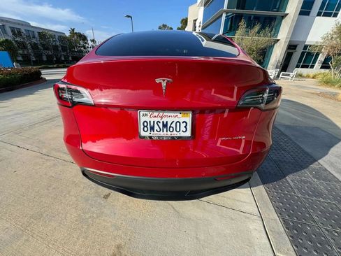 Used 2023 Tesla Model Y Long Range AWD/4WD image 5