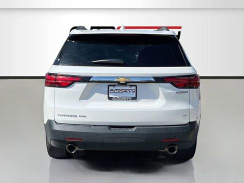 Used 2022 Chevrolet Traverse LT w/ LT Premium Package AWD/4WD image 6