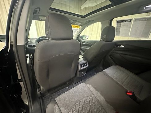 Certified 2024 Chevrolet Equinox LT w/ LPO, Floor Liner Package image 21