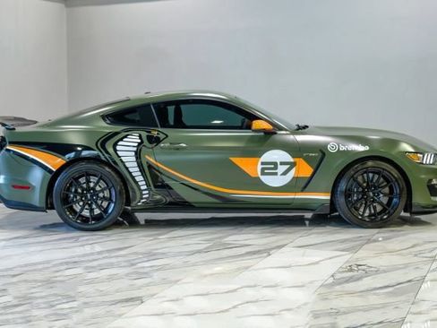 Used 2017 Ford Mustang Shelby GT350 w/ Electronics Package RWD image 10