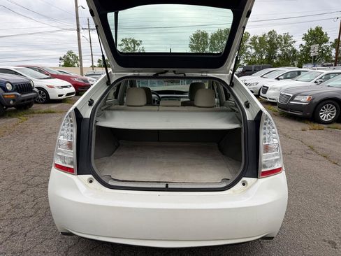 Used 2010 Toyota Prius Five FWD image 24