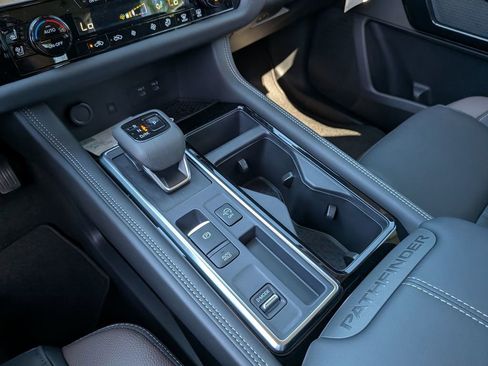 New 2026 Nissan Pathfinder Platinum w/ Cargo Package image 26